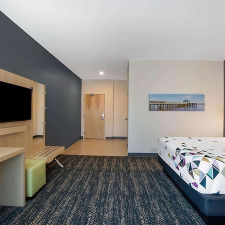 La Quinta Inn & Suites By Wyndham Manassas, Va- Dulles Airport Bagian luar foto